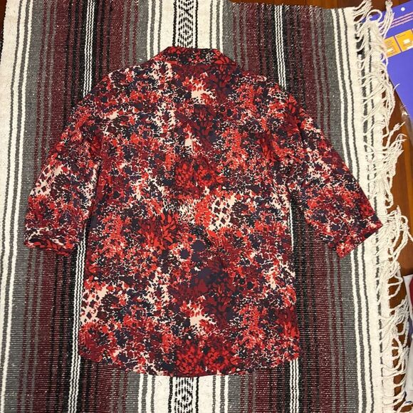 Royal Robbins Performance Tunic Top Red Floral 3/4 Sleeve Hiking Travel M - Picture 4 of 6